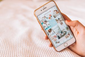 Lire la suite à propos de l’article Comment créer un carrousel Instagram et quels sont les avantages ?